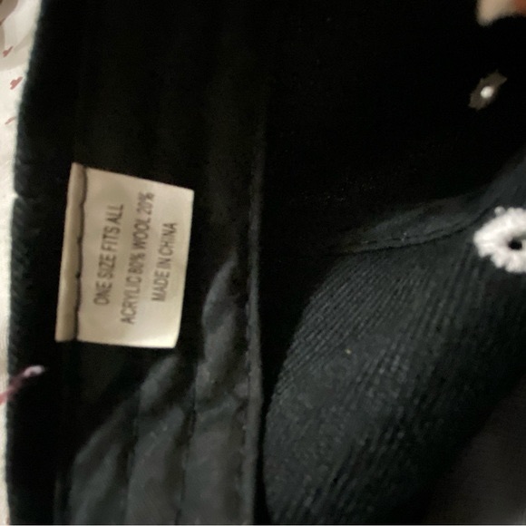 Arylic Wool Biker Skull Cap - Picture 2 of 6